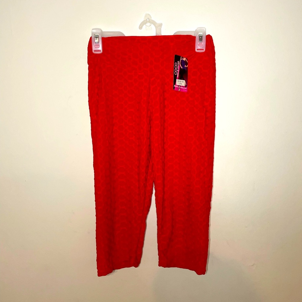 Red Capri Leggings ❤️